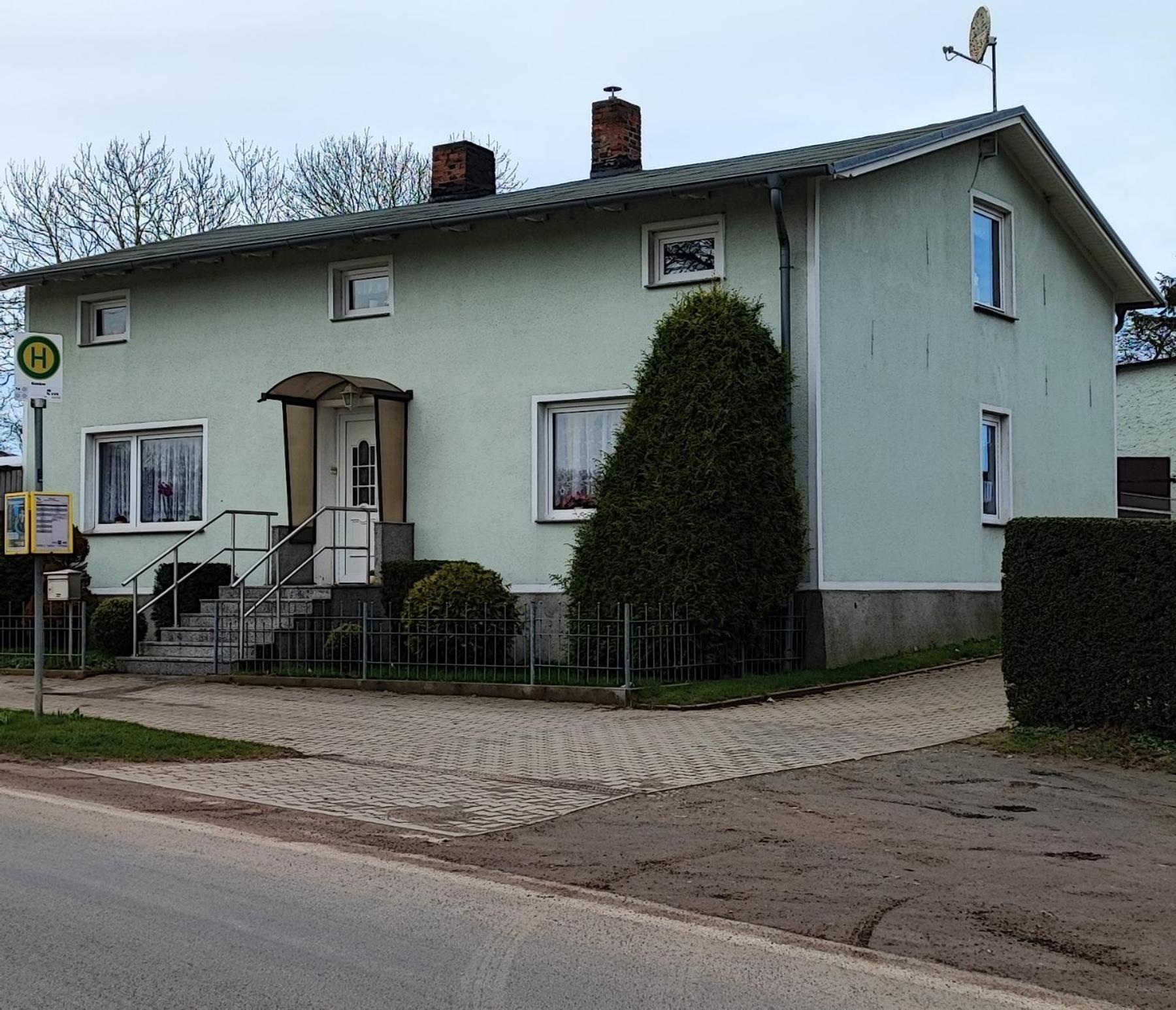 Labahn Apartment Ломе Екстериор снимка